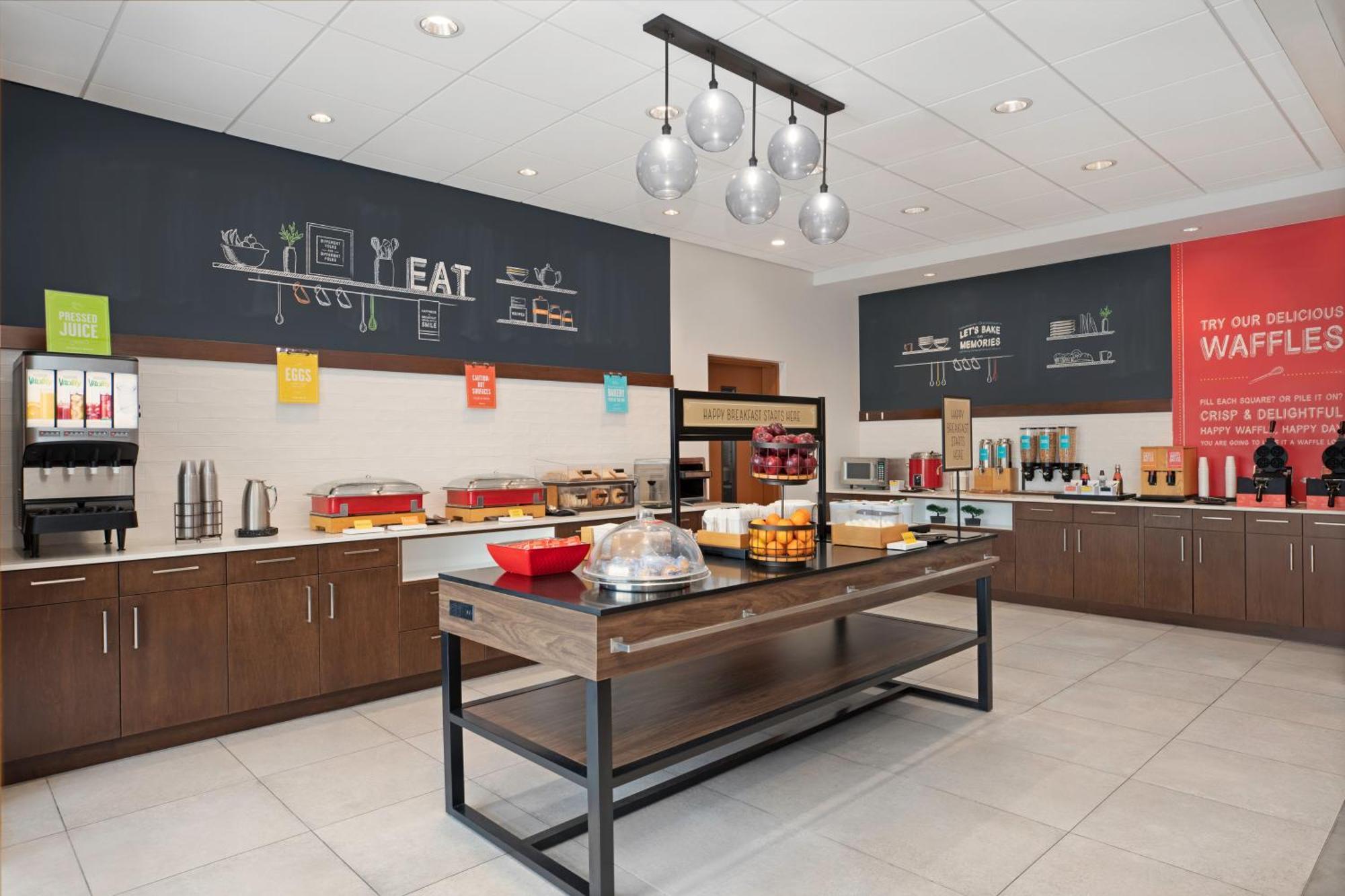 Hampton Inn By Hilton Cornwall Eksteriør bilde